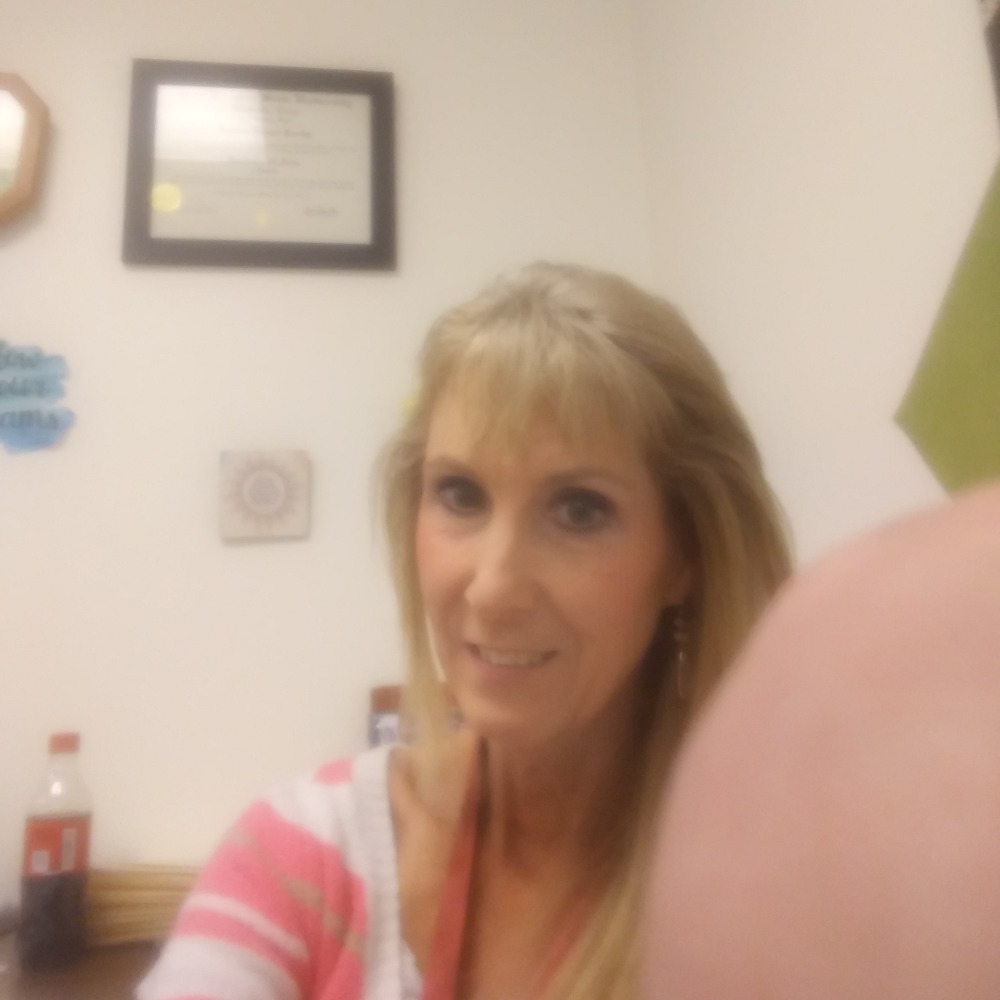 Meet your Posher, Sandra